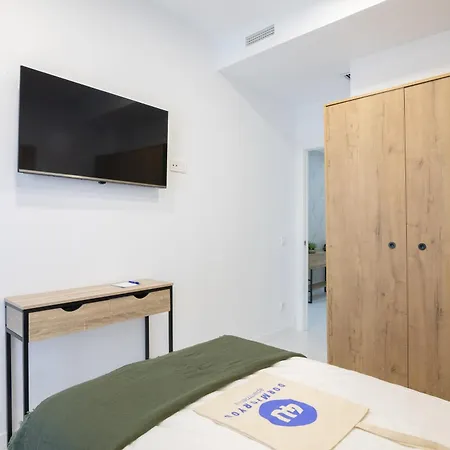 Апартаменты Dorm4you Calle Gibraltar 15 Ruzafa Валенсия