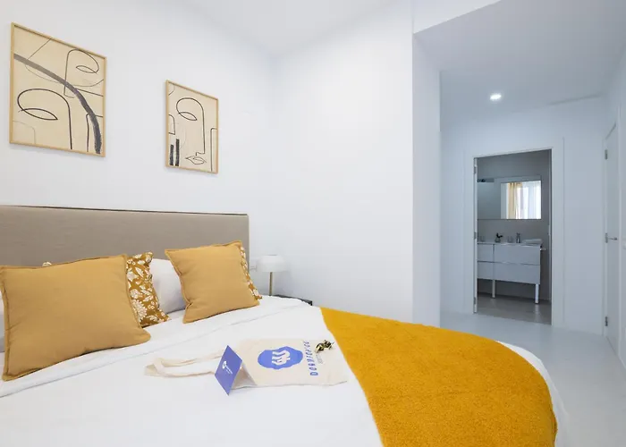 Dorm4you Calle Gibraltar 15 Ruzafa アパート